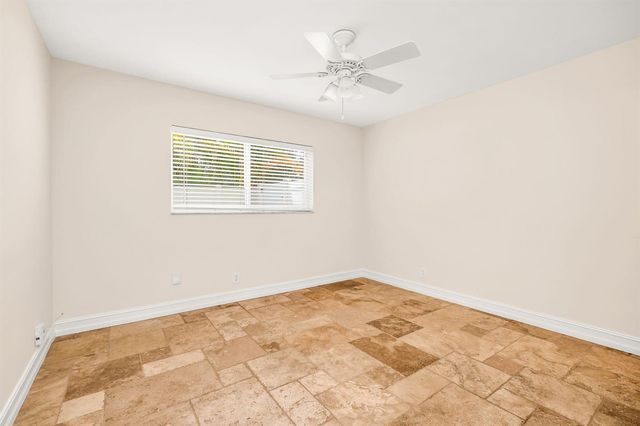 1000 NW 5TH Street, Boca Raton, FL 33486
