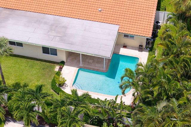 1000 NW 5TH Street, Boca Raton, FL 33486
