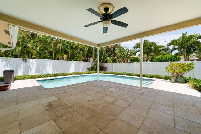 1000 NW 5TH Street, Boca Raton, FL 33486