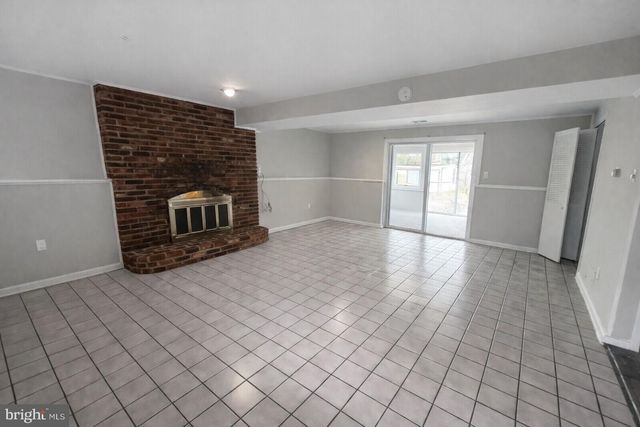 1946 BIRCHWOOD PK DR N, Cherry Hill, NJ 08003