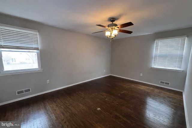 1946 BIRCHWOOD PK DR N, Cherry Hill, NJ 08003