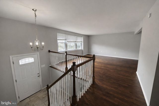 1946 BIRCHWOOD PK DR N, Cherry Hill, NJ 08003