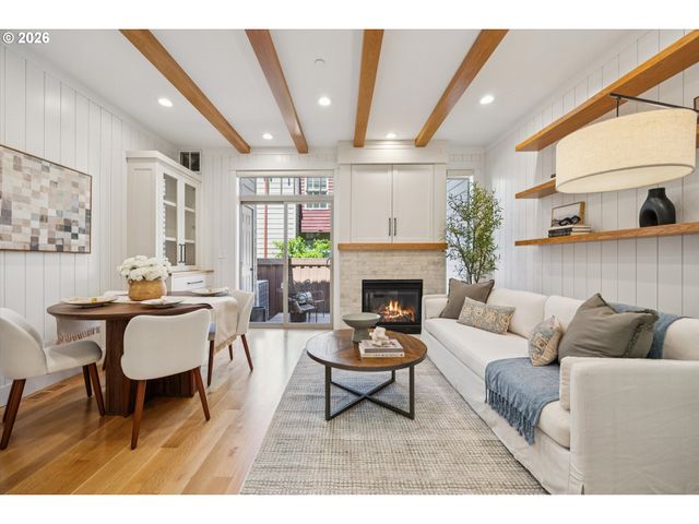 532 2ND St, Lake Oswego, OR 97034