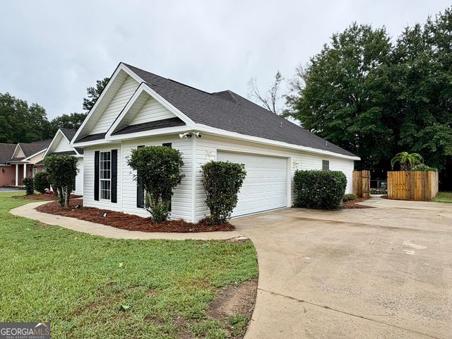 1038 Alma Drive, Macon, GA 31216