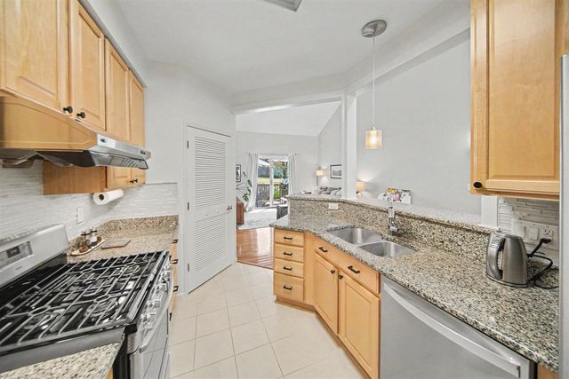 2067 Liberty Heights, Ann Arbor, MI 48103