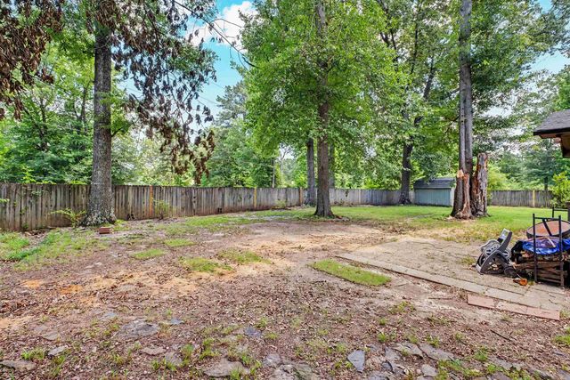 114 Foxdell Circle, Jacksonville, AR 72076