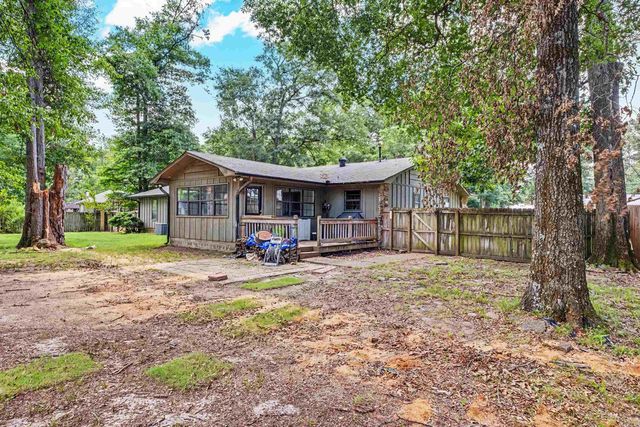 114 Foxdell Circle, Jacksonville, AR 72076