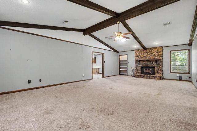 114 Foxdell Circle, Jacksonville, AR 72076