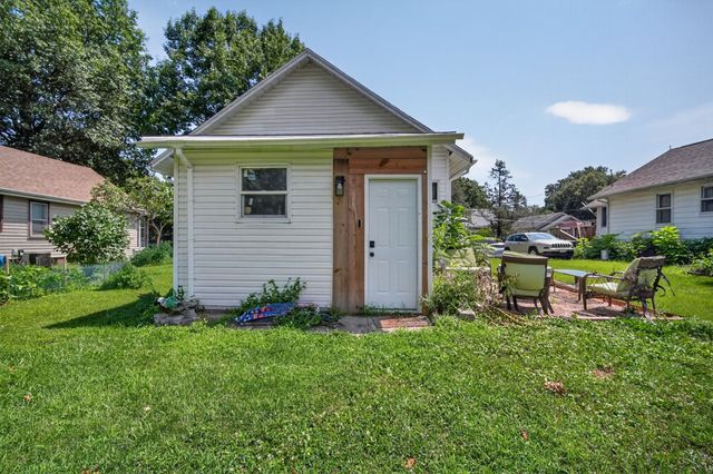 3910 4th Street, Des Moines, IA 50313