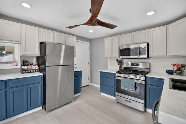 3910 4th Street, Des Moines, IA 50313