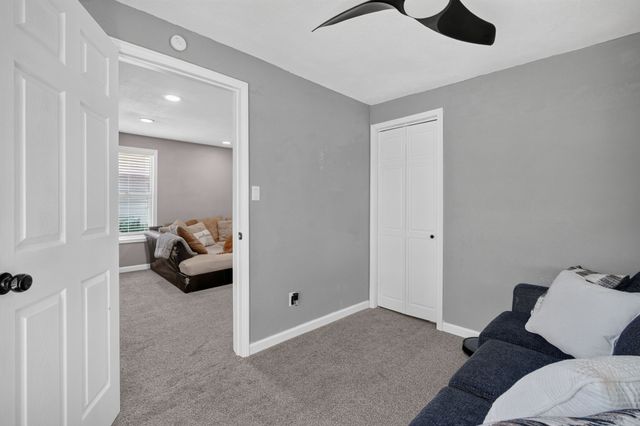 3910 4th Street, Des Moines, IA 50313