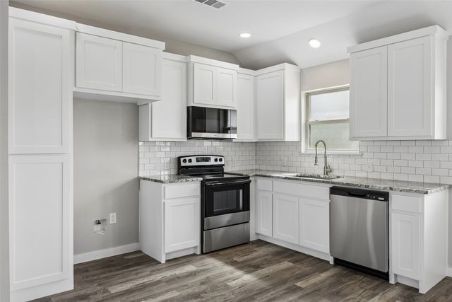 608 E South Street, Itasca, TX 76055