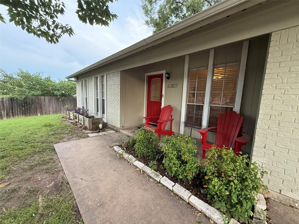 6307 Huntleigh WAY, Austin, TX 78725