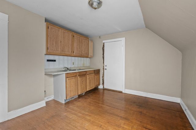 222 Lathrop Avenue, Battle Creek, MI 49014