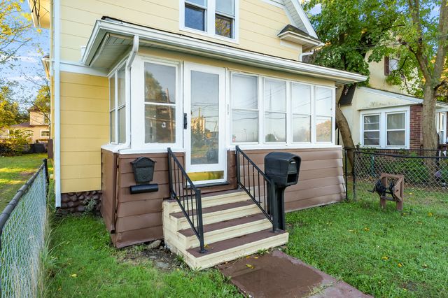 222 Lathrop Avenue, Battle Creek, MI 49014