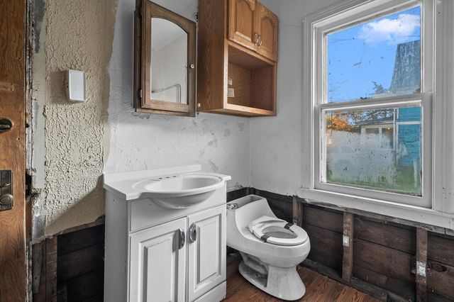 222 Lathrop Avenue, Battle Creek, MI 49014