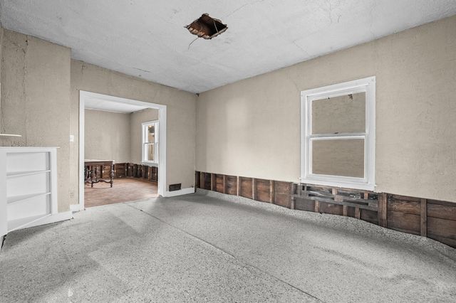 222 Lathrop Avenue, Battle Creek, MI 49014