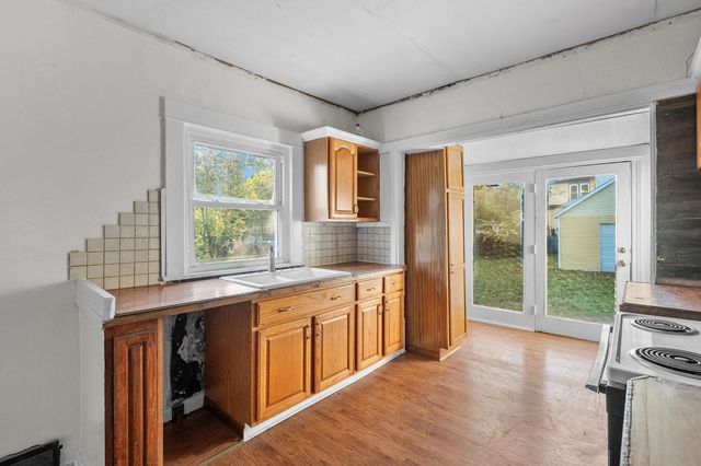 222 Lathrop Avenue, Battle Creek, MI 49014