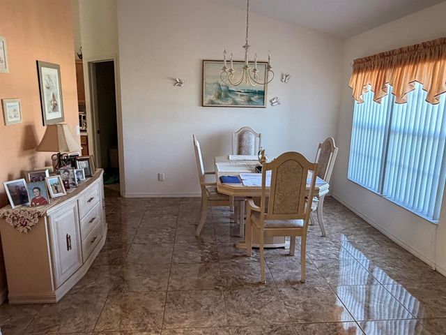 956 SW Del Rio Boulevard, Port St. Lucie, FL 34953