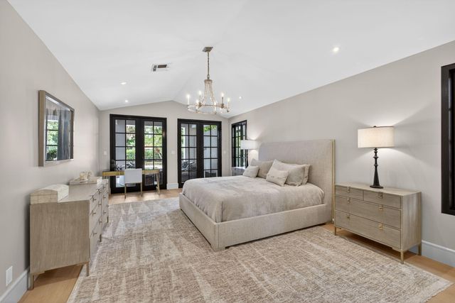 17 Carrick Road, Palm Beach Gardens, FL 33418