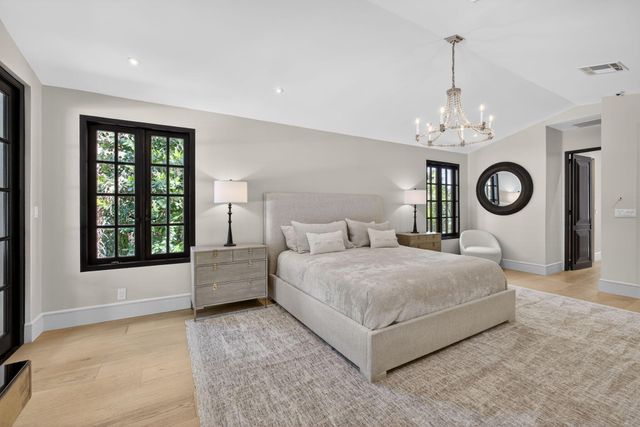 17 Carrick Road, Palm Beach Gardens, FL 33418