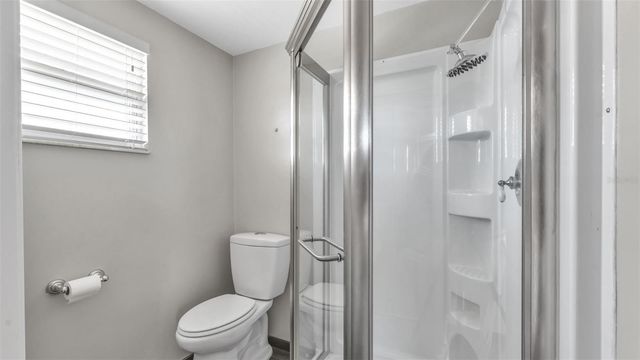 1203 BRANDON LAKES CIRCLE, Valrico, FL 33594