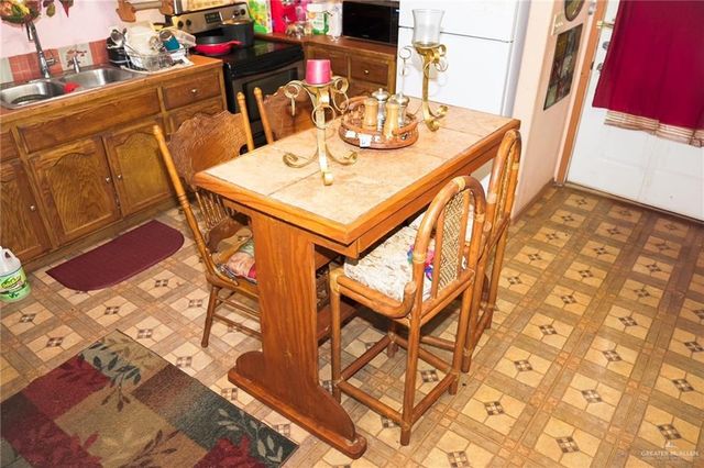 704 E Egly Avenue, Pharr, TX 78577