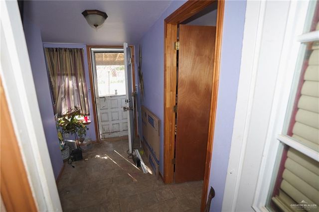 704 E Egly Avenue, Pharr, TX 78577