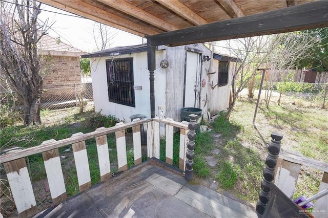 704 E Egly Avenue, Pharr, TX 78577