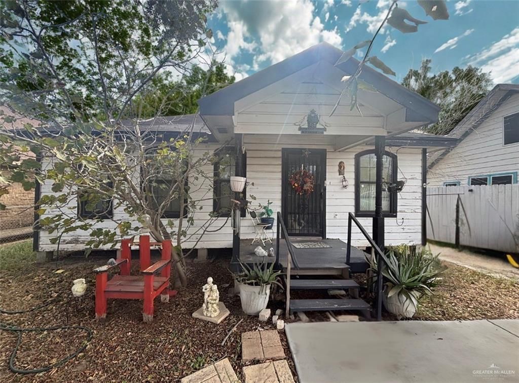 704 E Egly Avenue, Pharr, TX 78577