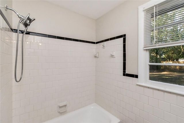 1221 Garland Street, Mobile, AL 36618