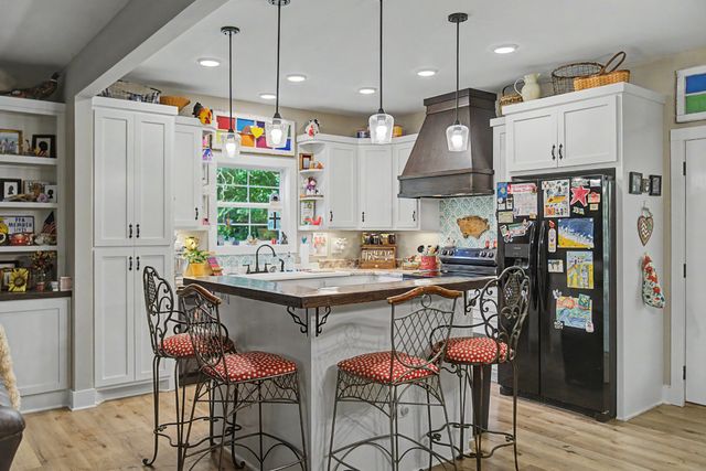 1505 Dark Hollow Rd, Lafayette, TN 37083