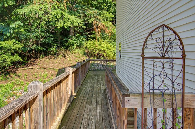 1505 Dark Hollow Rd, Lafayette, TN 37083