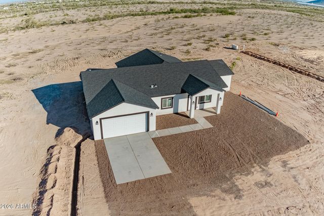 3905 N 423RD Avenue, Tonopah, AZ 85354