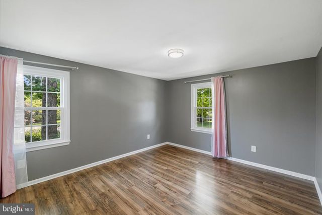 14564 WOODLAND RIDGE DR, Centreville, VA 20121
