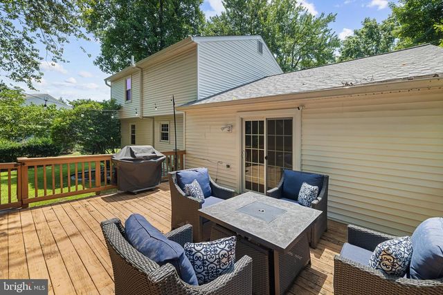14564 WOODLAND RIDGE DR, Centreville, VA 20121