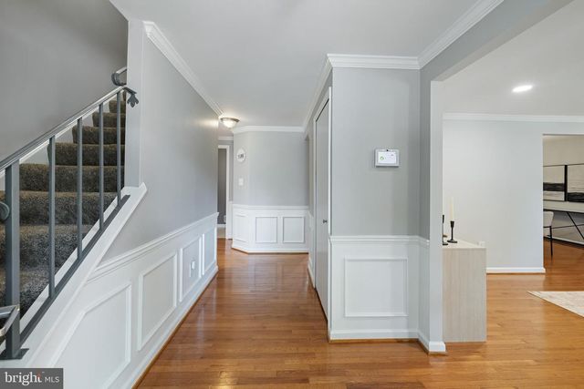 14564 WOODLAND RIDGE DR, Centreville, VA 20121