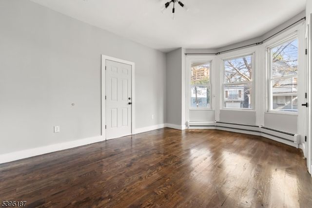 119 Littleton Ave, Newark City, NJ 07103