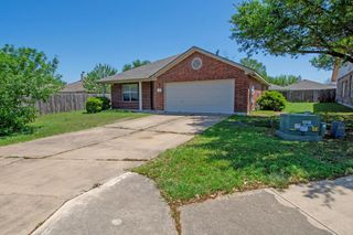 100 Buck Shot CT, Bastrop, TX 78602