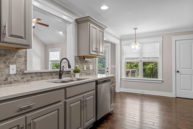 6422 Frankfurt Road, Ooltewah, TN 37363