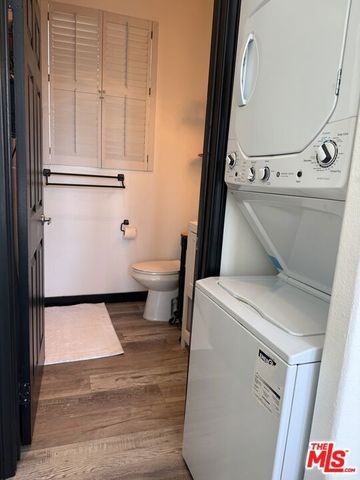 7033 La Tijera Boulevard G101, Los Angeles, CA 90045