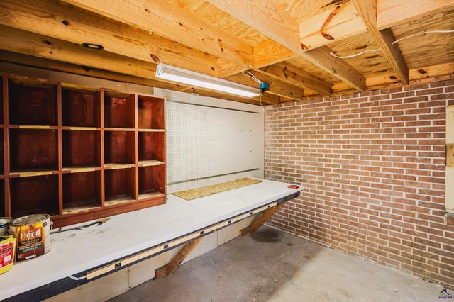 3021 Clairmont Avenue, Macon, GA 31204