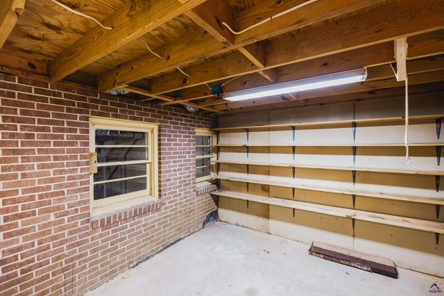 3021 Clairmont Avenue, Macon, GA 31204