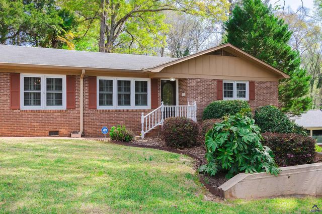 3021 Clairmont Avenue, Macon, GA 31204