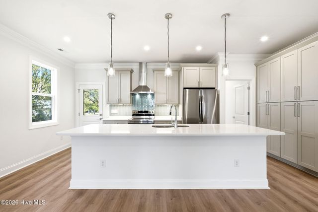 141 NE 39th Street, Oak Island, NC 28465