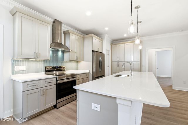 141 NE 39th Street, Oak Island, NC 28465