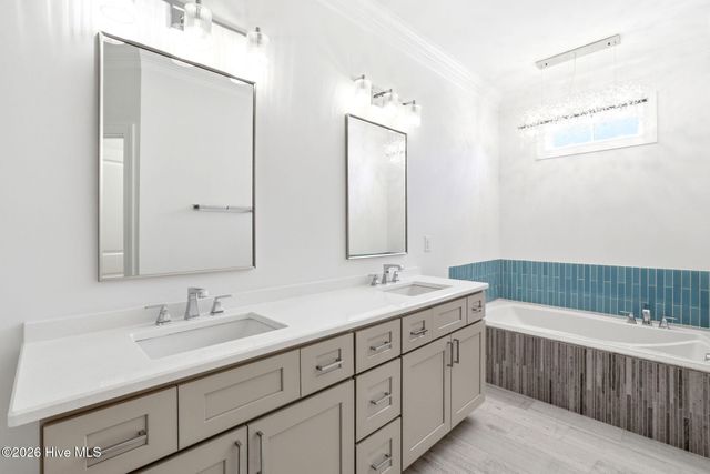 141 NE 39th Street, Oak Island, NC 28465