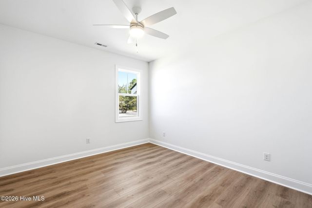 141 NE 39th Street, Oak Island, NC 28465