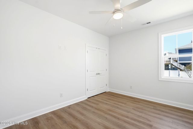 141 NE 39th Street, Oak Island, NC 28465