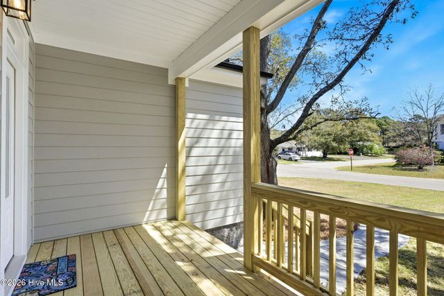 141 NE 39th Street, Oak Island, NC 28465